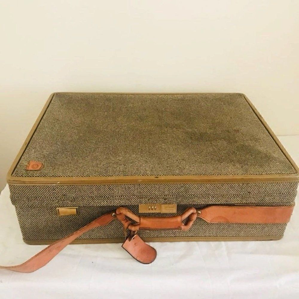 Hartmann Vintage Tweed Suitcase Toile Lining